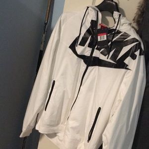 Nike windbreaker